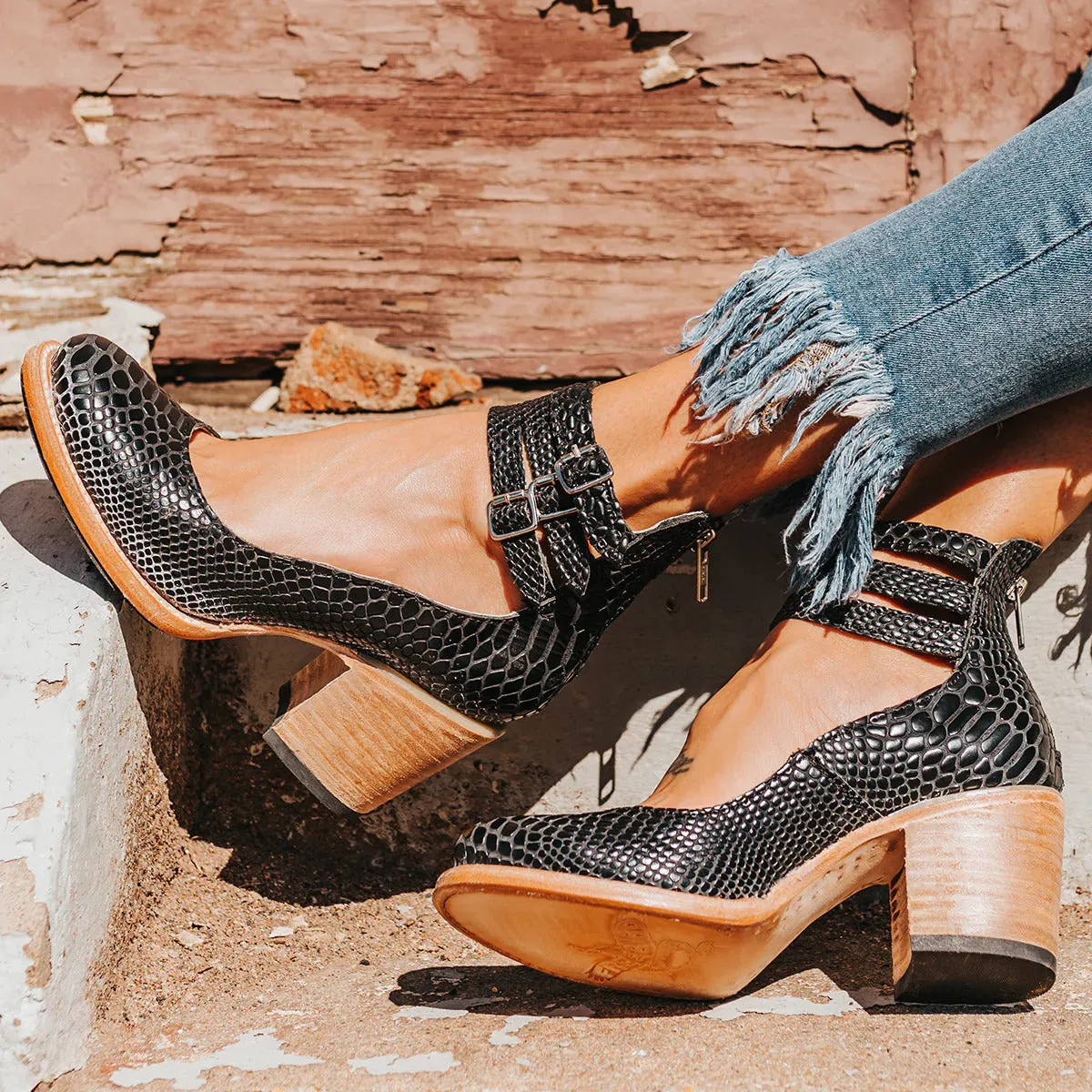 Larisa  Elegant Clarisse Boot