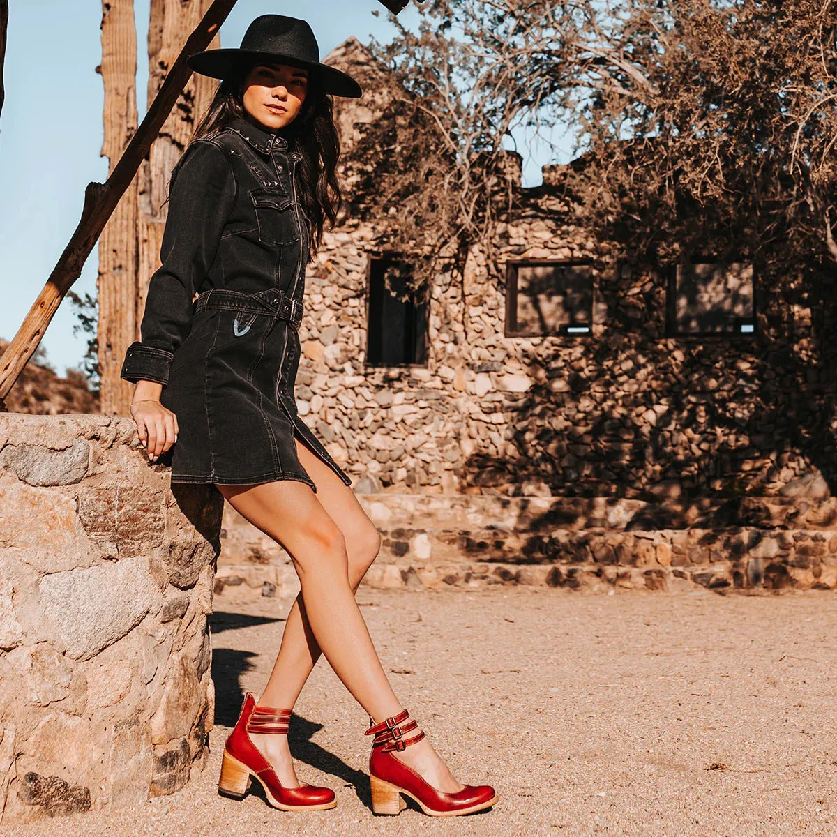 Larisa  Elegant Clarisse Boot